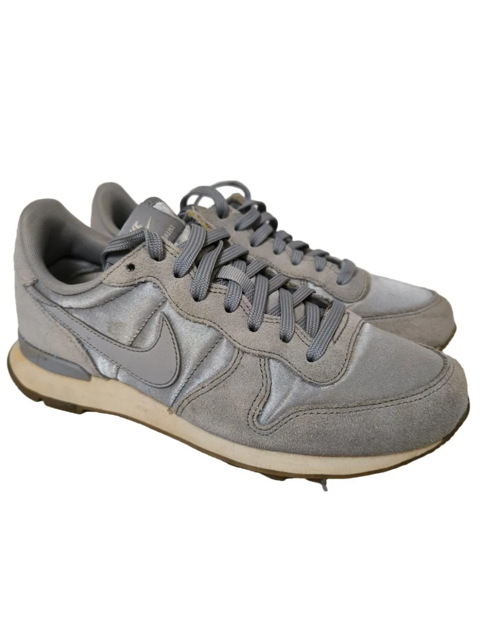 Schnürsneaker Größe 38