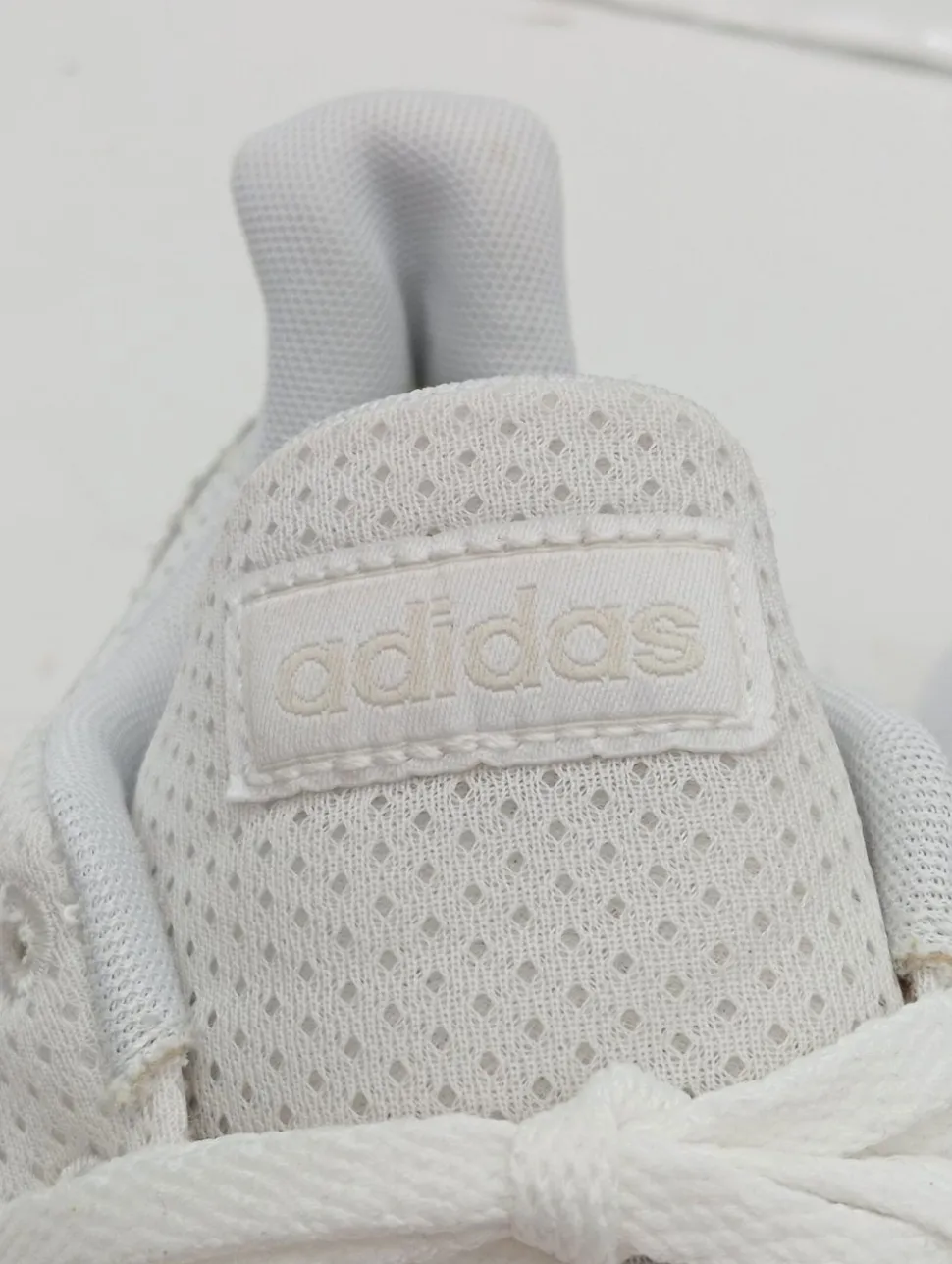 Schnürsneaker Größe 37