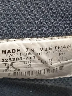 Schnürsneaker Größe 37