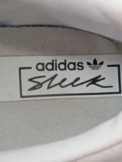 Schnürsneaker Größe 37