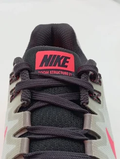 Schnürsneaker Größe 39