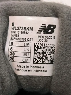 Schnürsneaker Größe 39