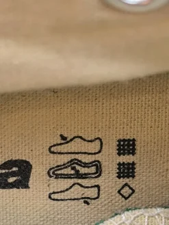 Schnürsneaker Größe 39