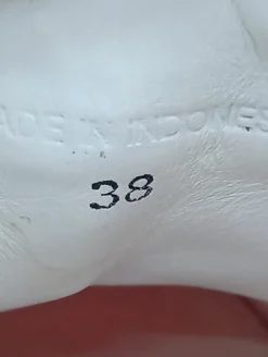 Schnürsneaker Größe 38