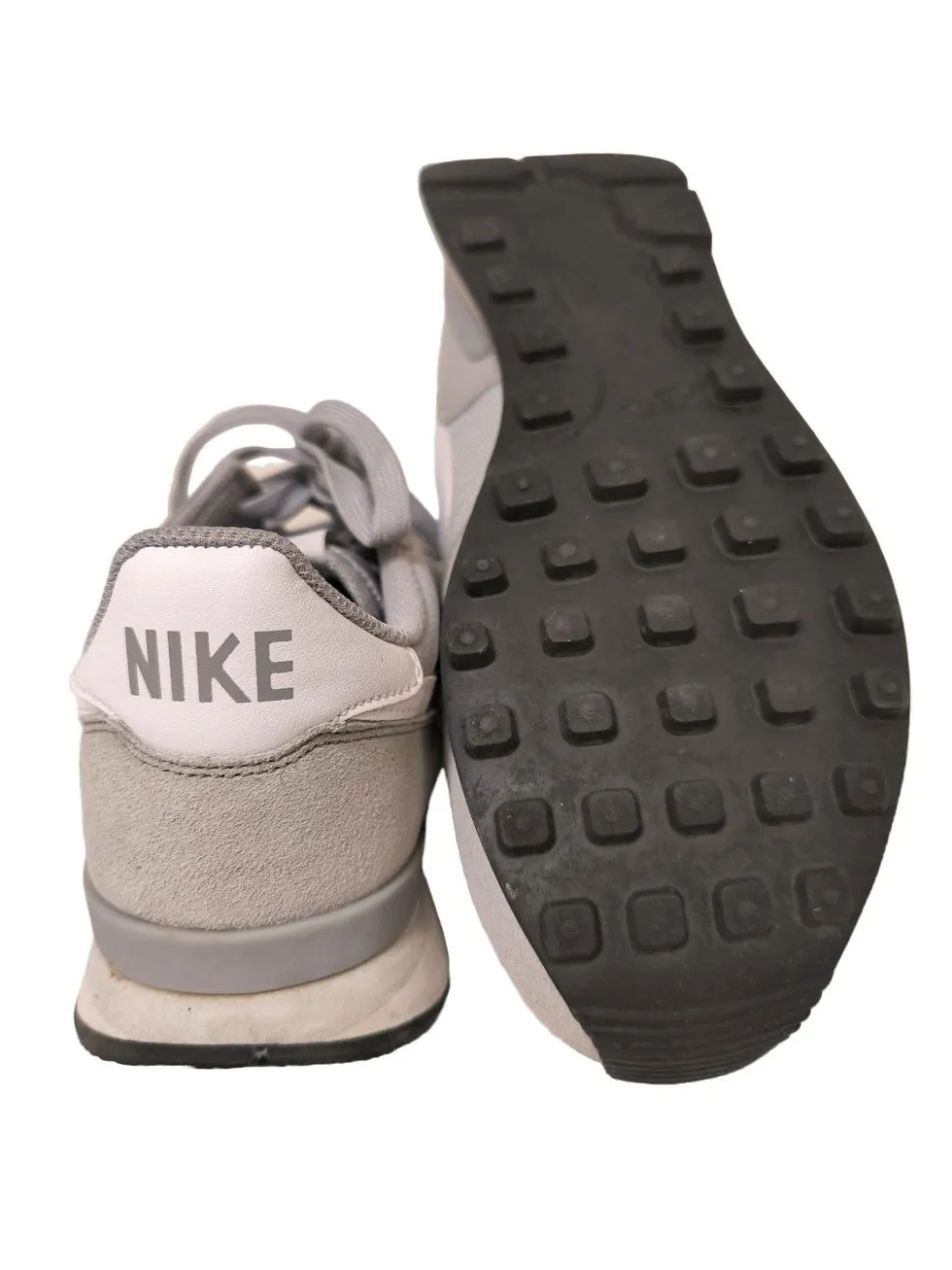 Schnürsneaker Größe 38,5