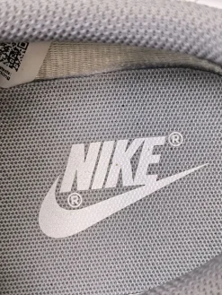 Schnürsneaker Größe 38,5