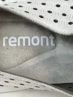 Schnürsneaker Größe 39