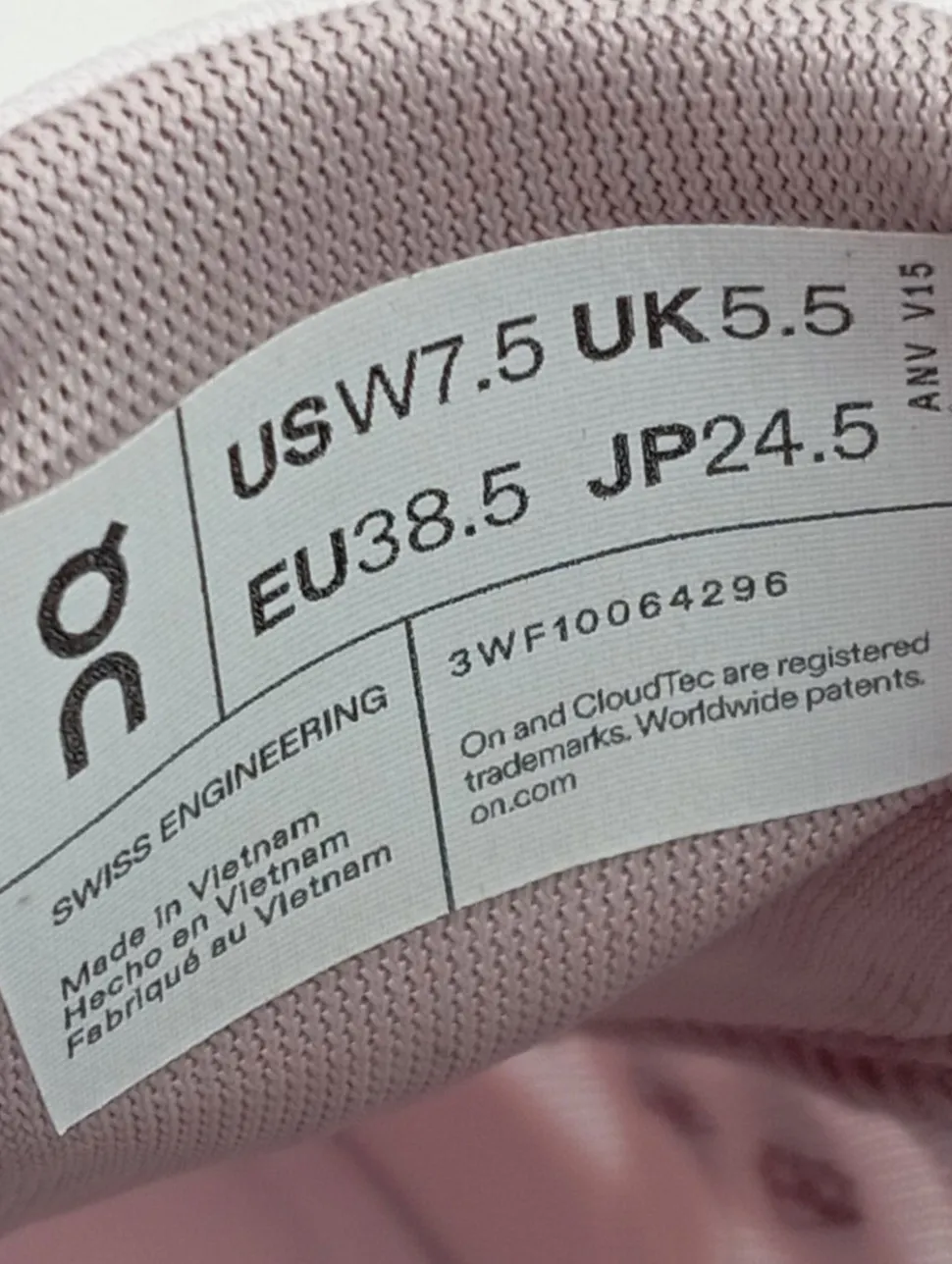 Schnürsneaker Größe 38,5