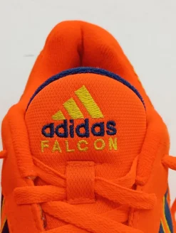 Schnürsneaker Größe 37