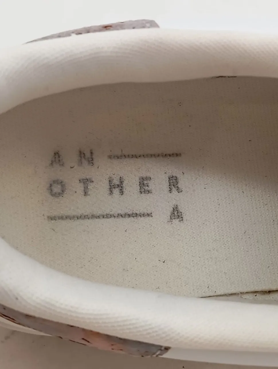 Schnürsneaker Größe 39