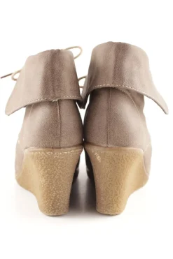 Schnür-Stiefeletten Größe 37