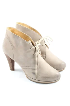 Schnür-Stiefeletten Größe 40