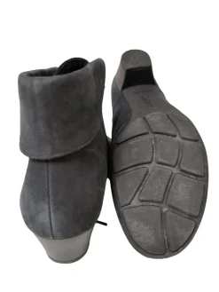 Schnür-Stiefeletten Größe 39