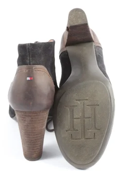 Schnür-Stiefeletten Größe 40