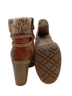 Schnür-Stiefeletten Größe 37