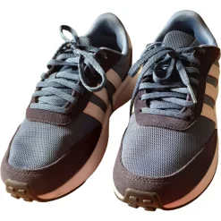 Sneaker Größe 39,5