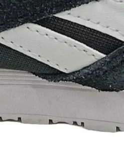 Sneaker Größe 38,5