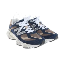 Sneaker Größe 42,5