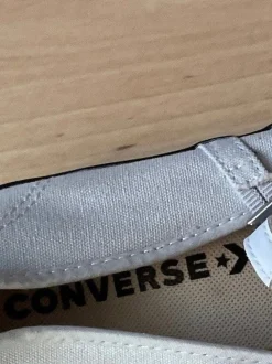 Sneaker Größe 38,5