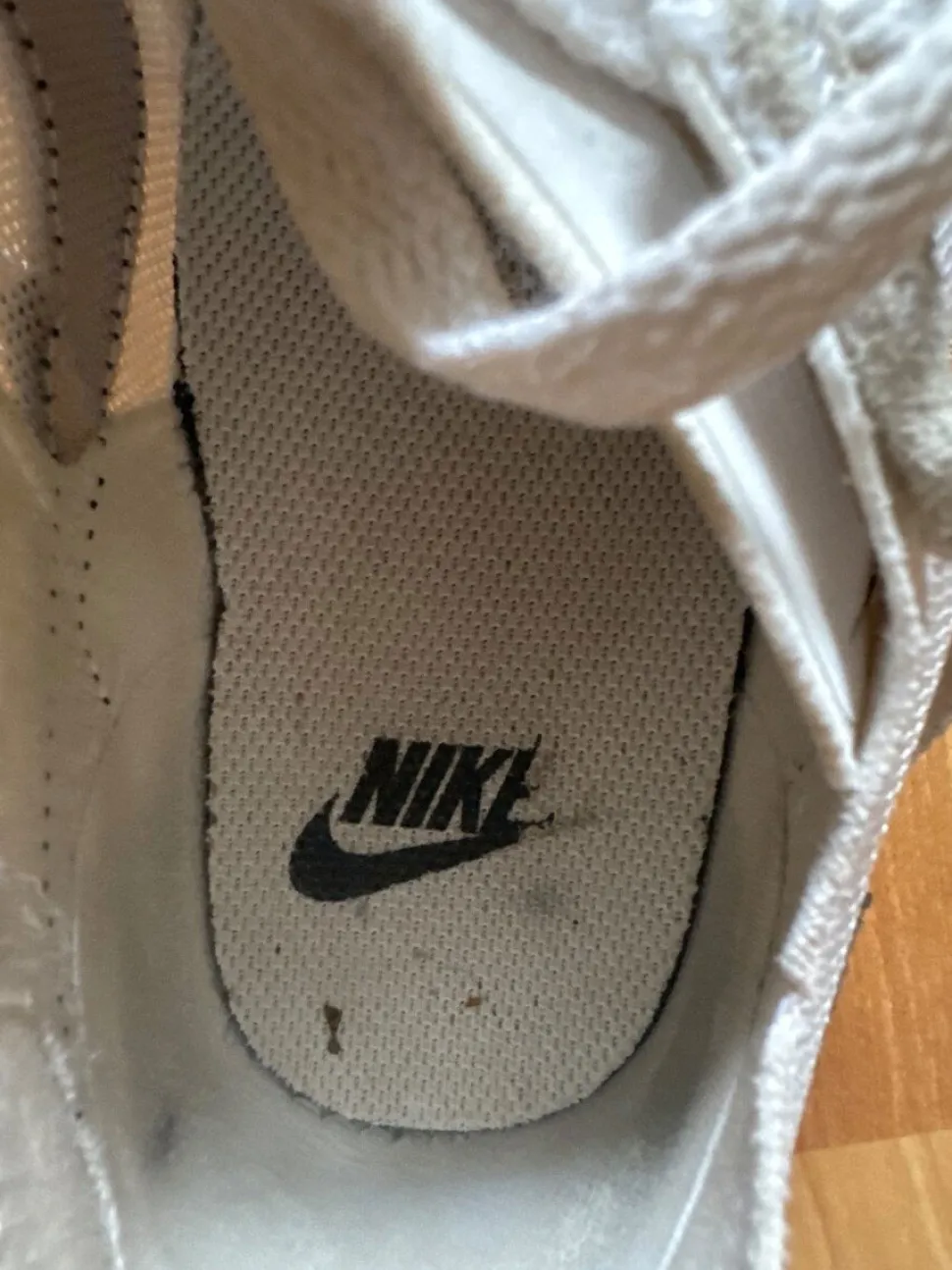 Sneaker Größe 37,5