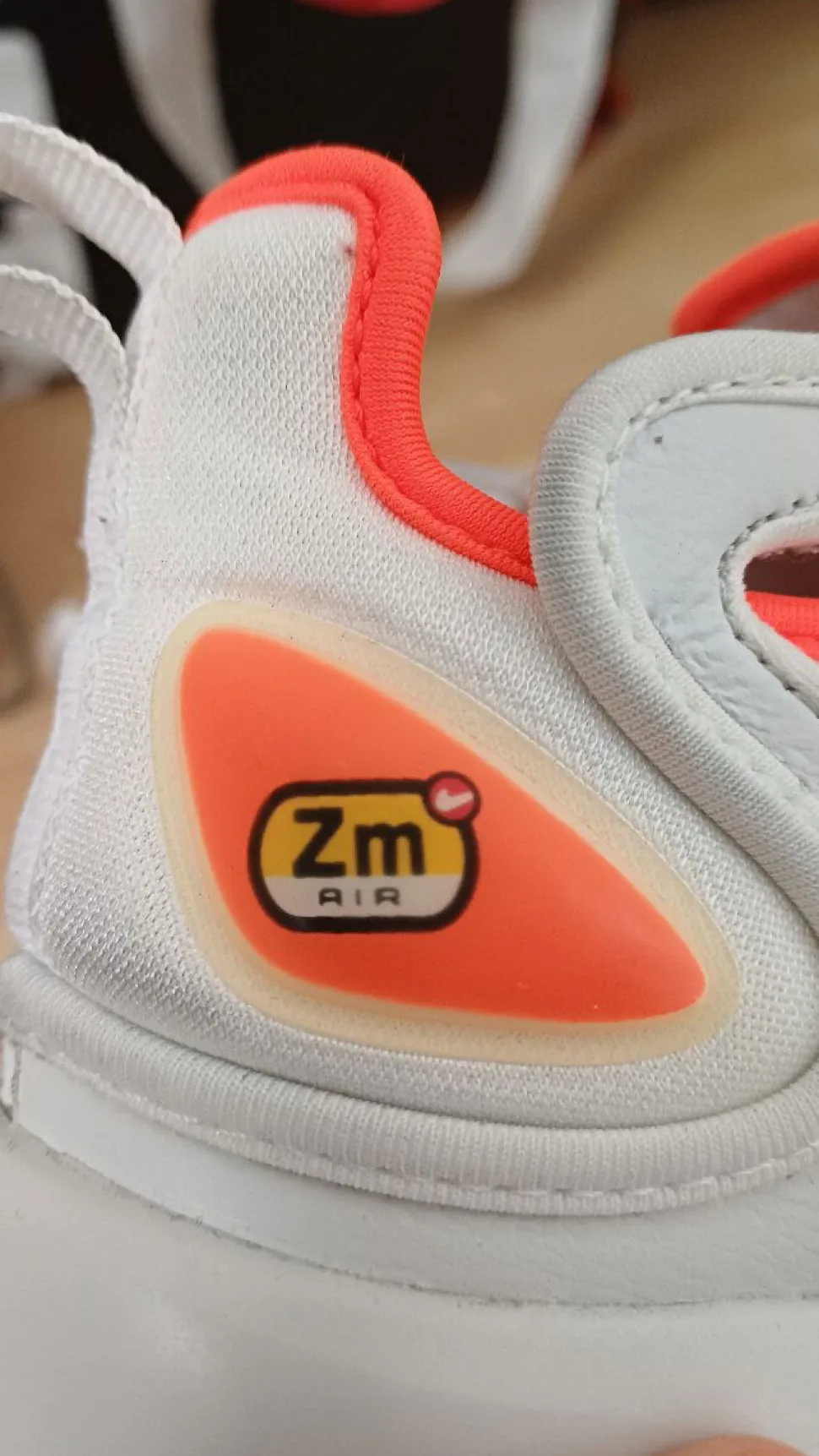 Sneaker Größe 36,5