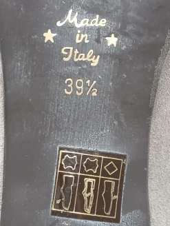 Spangen-Pumps Größe 39,5