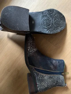 Stiefeletten Größe 36